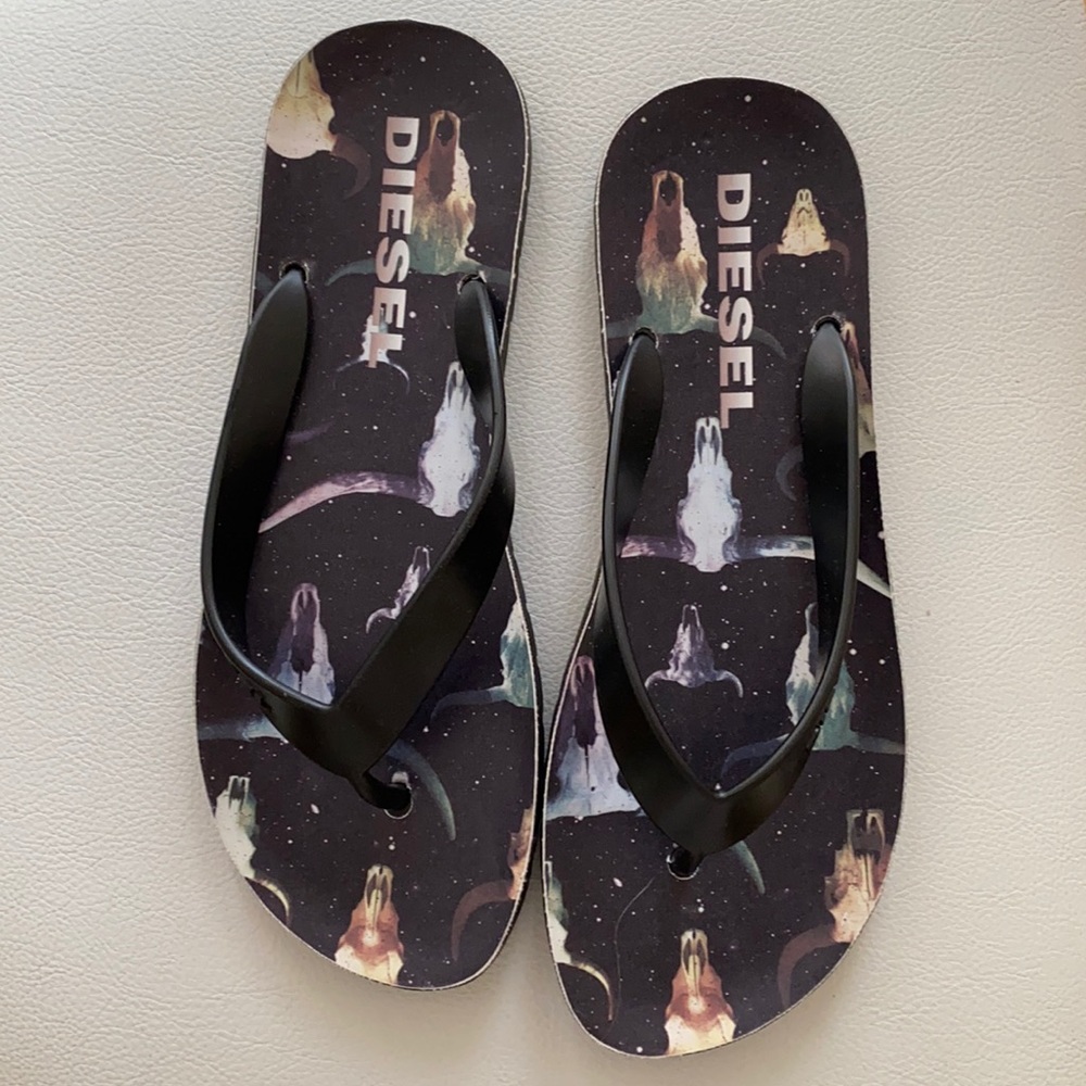 DIESEL men’s black flip flop s size 8.5 or 41/42